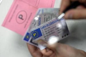 Esquema falsificava atestados médicos para cartas de condução