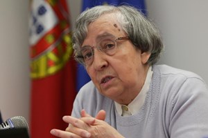 Morreu economista Teodora Cardoso