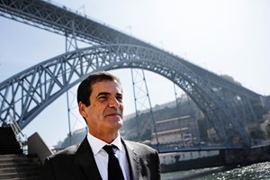 PSD Porto: os namoros, os recuos e as negas para as autárquicas