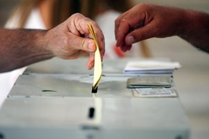 Eleitora tentou votar com boletins fotocopiados, diz PS da Ribeira Grande