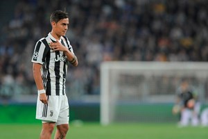 Paulo Dybala é o terceiro futebolista infetado na Juventus