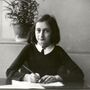 Biografia inédita grátis com a SÁBADO: Como foi a vida de Anne Frank