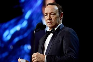 Kevin Spacey irá a tribunal em Janeiro para responder a acusações de agressão sexual