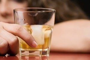 Mais de 30 doentes em lista de espera para a Unidade de Alcoologia de Lisboa