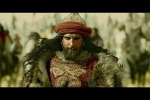 Padmavati _ Official Trailer _ Ranveer Singh _ Shahid Kapoor _ Deepika Padukone.mp4