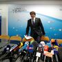 Puigdemont: “Como presidente legítimo, exijo a libertação dos conselheiros”