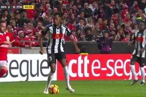 Portimonense reduzi a vantagem. Veja o golo 