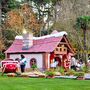Faça uma viagem mágica pelo Cascais Christmas Village