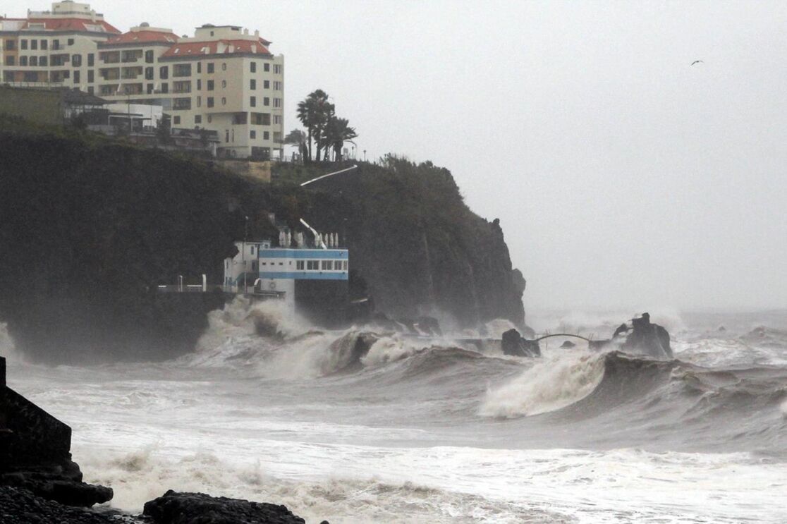 Madeira mau tempo