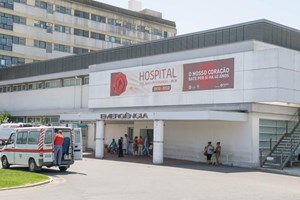Cirurgias suspensas e mais dois infetados devido a 2.º surto no hospital de Beja