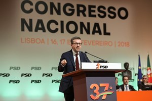 Moedas, o candidato que apanhou PSD e CDS (quase) de surpresa