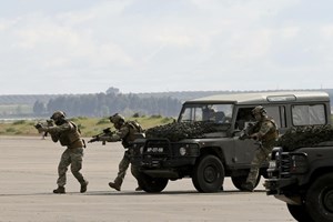 Ucrânia: Força de elevada prontidão da NATO pode abranger até 1049 militares portugueses