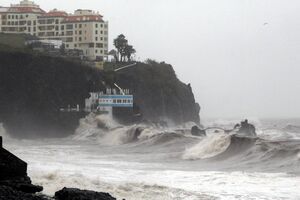 Madeira mau tempo