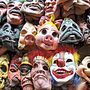 Máscaras e foliões, uni-vos
