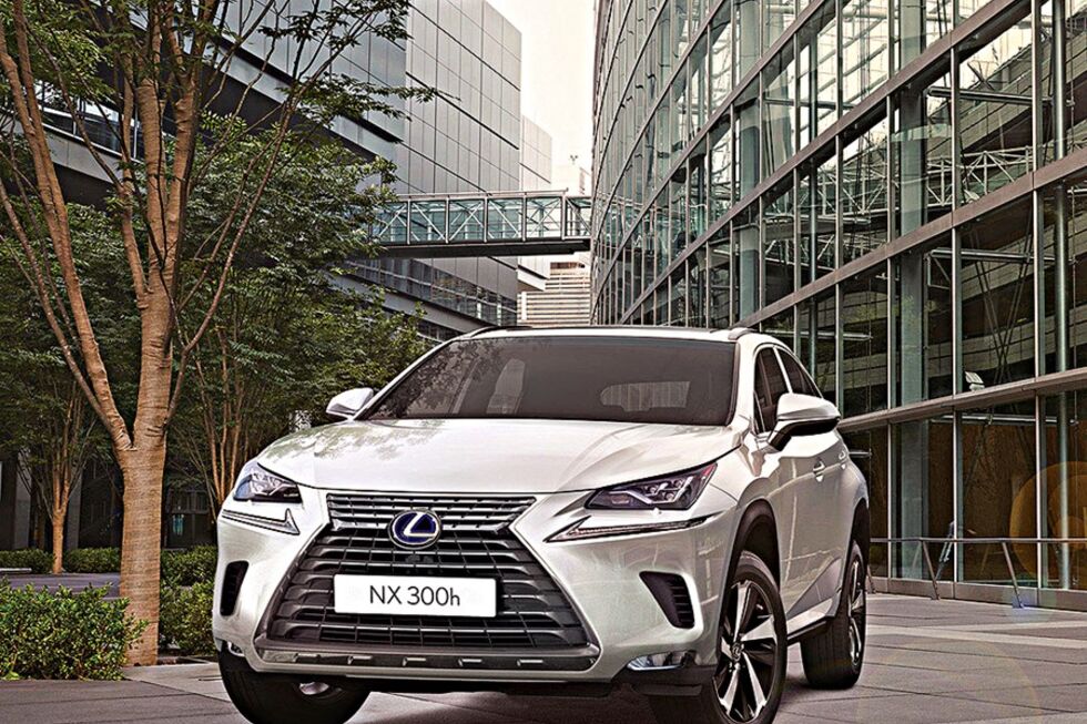 SUV lexus