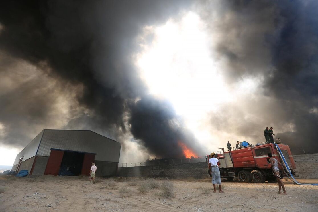 Iémen - incêndio armazém programa alimentar mundial 