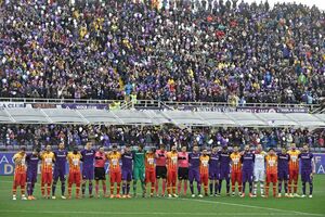 homenagens a Davide Astori 