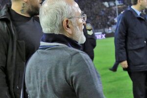 PAOK presidente armado