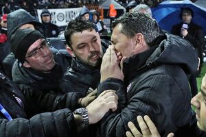 PAOK presidente armado