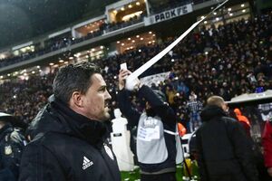 PAOK presidente armado