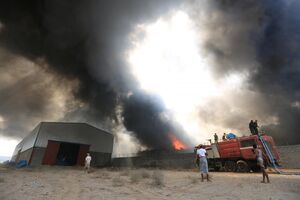Iémen - incêndio armazém programa alimentar mundial 