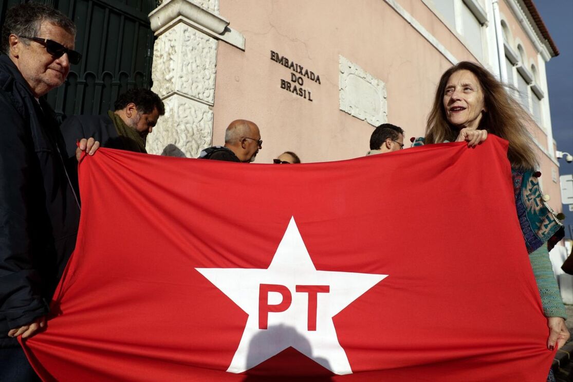 Manifestação pro Lula - Lisboa 