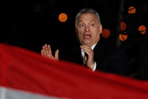 Partido Popular Europeu suspende partido do primeiro-ministro húngaro