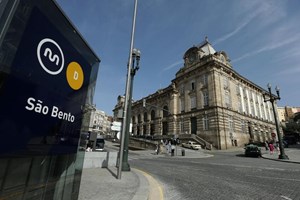 Metro do Porto retoma normalidade na segunda-feira 