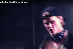 avicii wake me up 