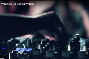 avicii wake me up 