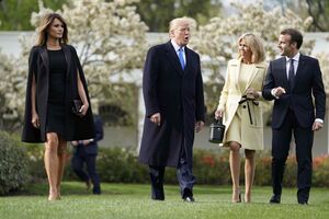 Emmanuel Macron Brigitte Macron Donald Trump Melania Trump 