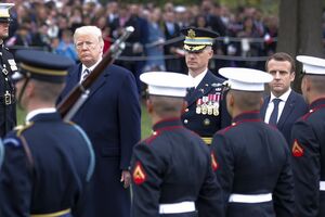 Trump Macron 