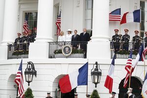 Trump Macron 