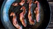 <![CDATA[ Adora bacon? Cuidado, carne vermelha aumenta o risco de demência ]]>