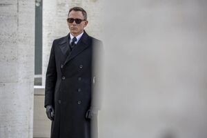 James Bond 