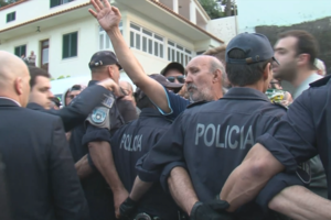 Revolta de adeptos do Sporting obriga ao reforço policial na Madeira