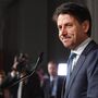 Giuseppe Conte desiste de formar governo em Itália