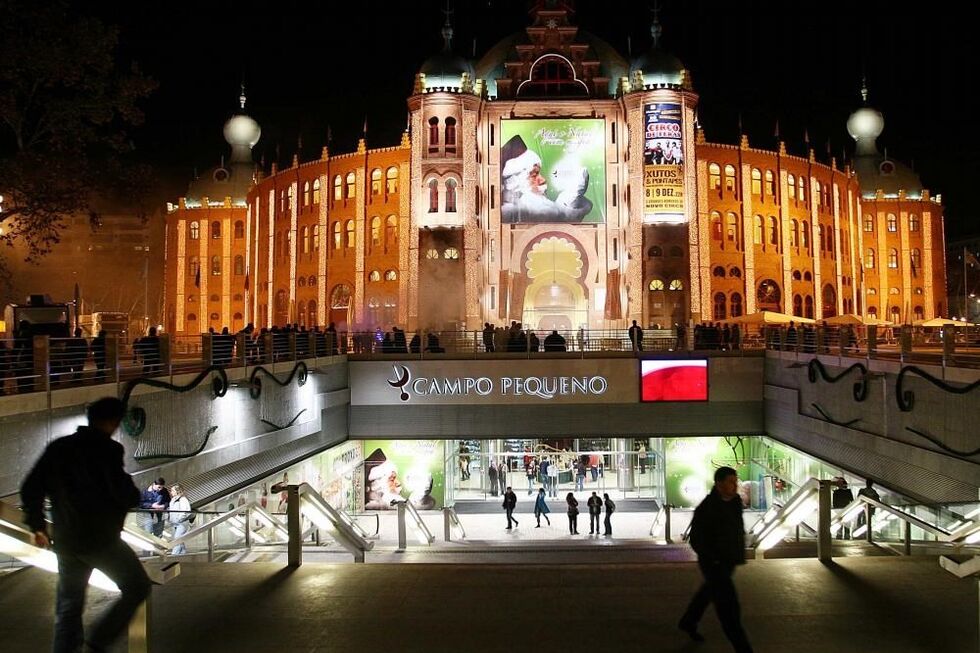 arena, Campo Pequeno, Lisboa, gelados sociais, mercado de natal