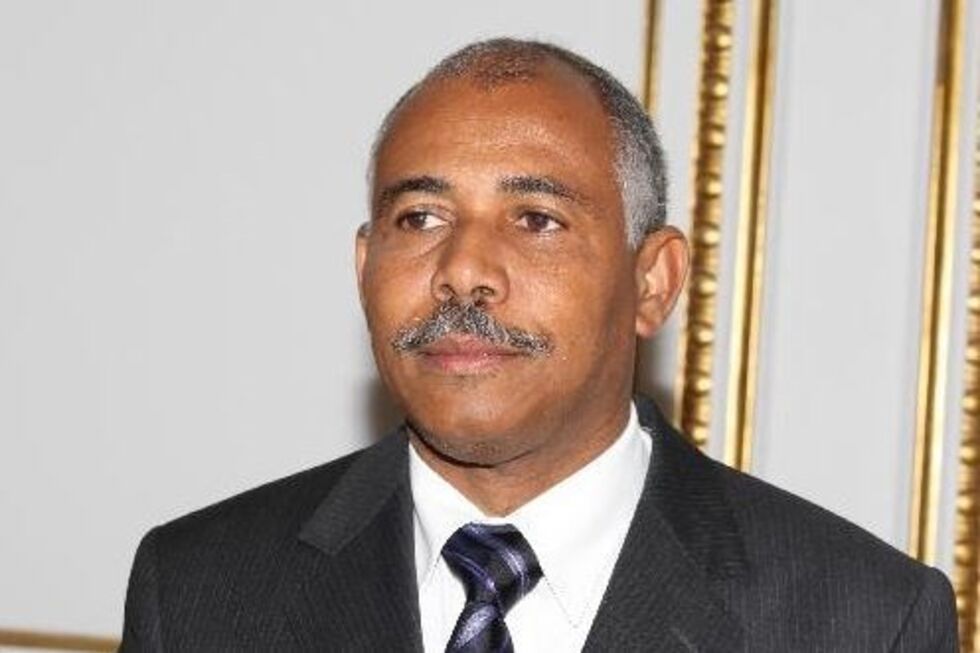 Embaixador angolano em Portugal consternado com morte dos seis jovens em acidente