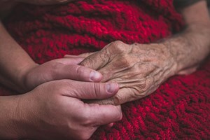 Parkinson: “Com a cirurgia os doentes deixam de estar sujeitos à cela que o seu próprio corpo representa”
