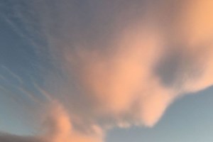 Fotógrafa capta bebé feito de nuvens