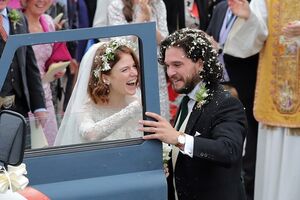 Kit Harington e Rose Leslie