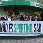 Adeptos do Sporting exigem demissão de Bruno de Carvalho