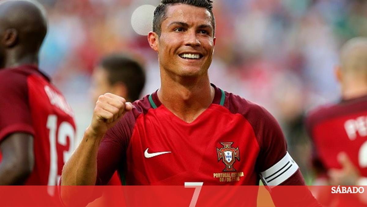 Cristiano Ronaldo vê Euro 2016 com Portugal como título 'mais