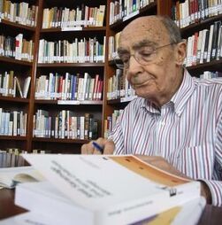 'Ninguém quer afastar Saramago' do currículo, garantem professores