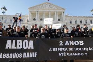 BES e Banif: Promessa de Costa até cancelou manif mas continua por cumprir