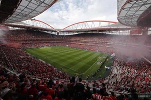 Benfica recebe Tondela com a liderança da I Liga em vista