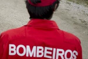 Vila Nova de Gaia, Sapadores Bombeiros, Bombeiros Voluntários de Coimbrões, questões sociais, acidentes e desastres, incêndios