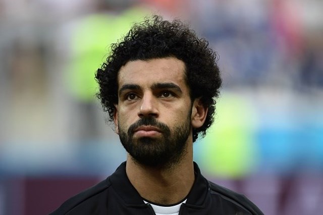 Salah põe fim às especulações e renova contrato com o Liverpool