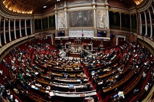 França adopta projecto de lei contra violência sexista e sexual